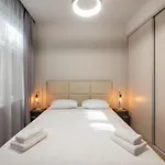 Aura F24 Apartments By Halu! - Vibrant Neighbourhood